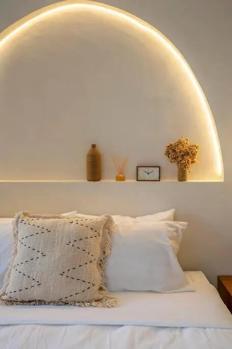 Modern 2-Bedroom Private Pool Villa With Sunken Lounge Kerobokan  Indonesia